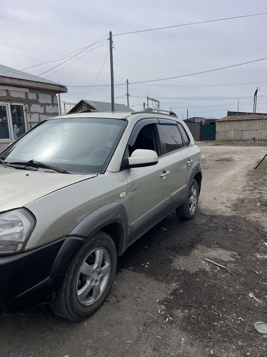 Продам машину Hyundai Tucson