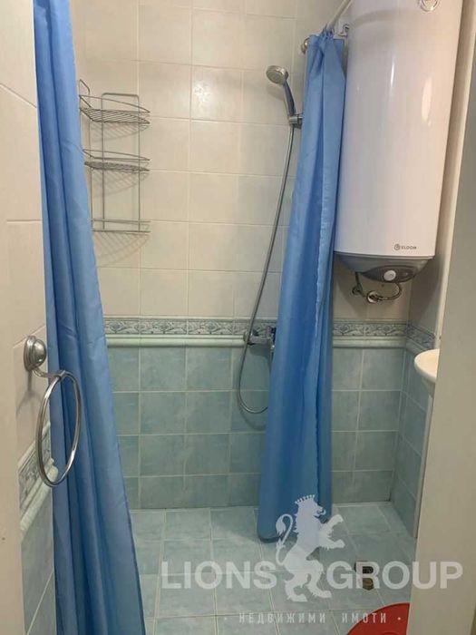 Дава се под наем Тристаен апартамент в Варна, Базар Левски - 78 кв.м за 500 € - Снимка #13