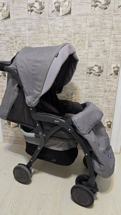Детская коляска chicco