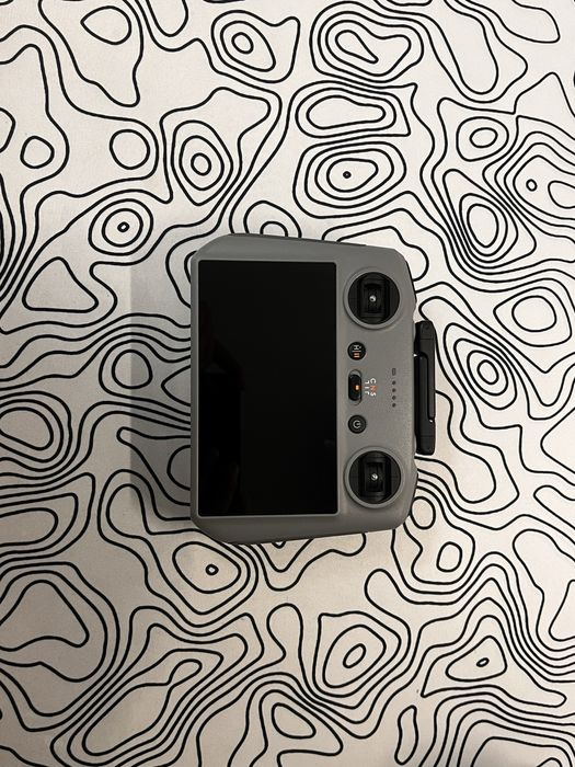 Продам дрон Dji mini 4 pro