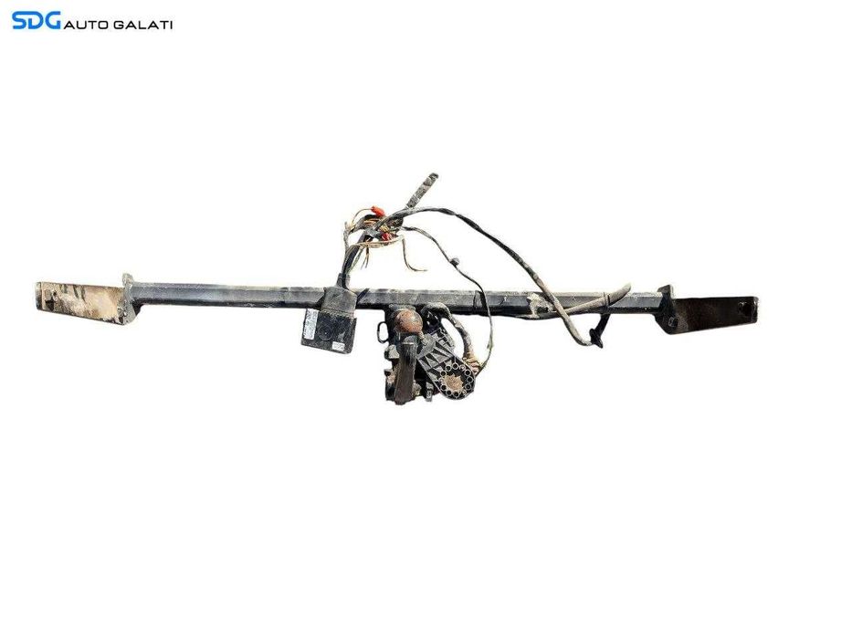 Cui Carlig Remorcare Tractare Detasabil cu Chei Cheie si Instalatie Electrica Volkswagen Passat B6 2005 - 2010 [LC1944]