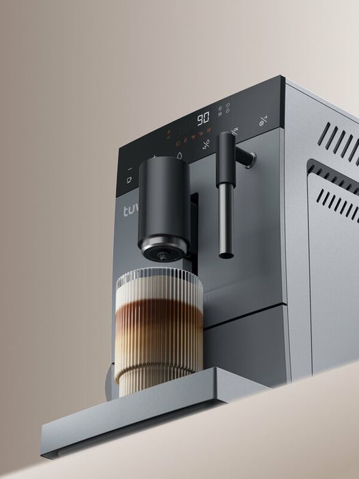 Кофемашина с капучинатором Tuvio TCM18AM, серый
