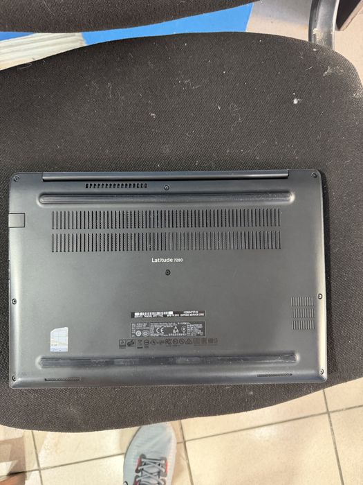 Vand laptop dell latitude 7280 i5 7200 8gb ram ssd 256gb 12.5 inch FD