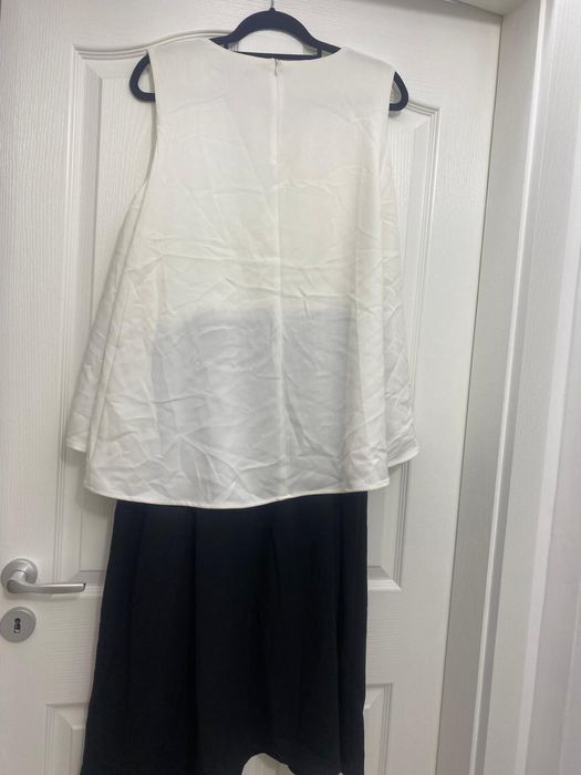 Vand rochita deosebita , noua , Trelise Cooper