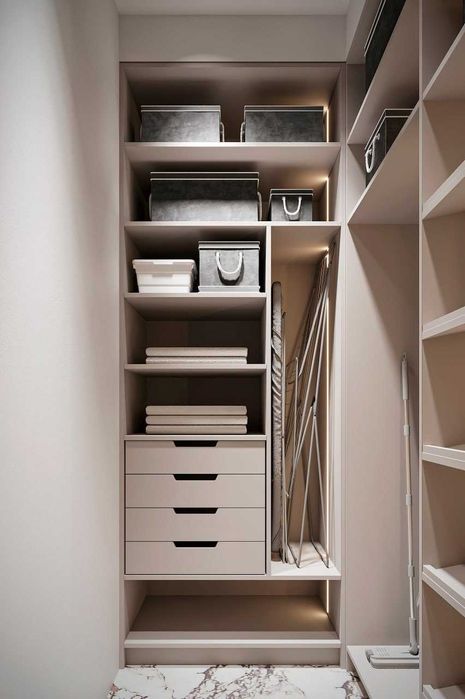 Buyurtma asosida Vanna uchun mebel