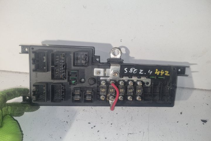 Panou sigurante motor 518787205 Volvo S80 prima generatie