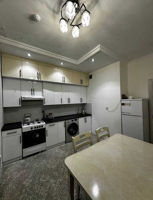 Сдаётся квартира с авторским ремонтом на Мирабаде, ор-р: ЦУМ