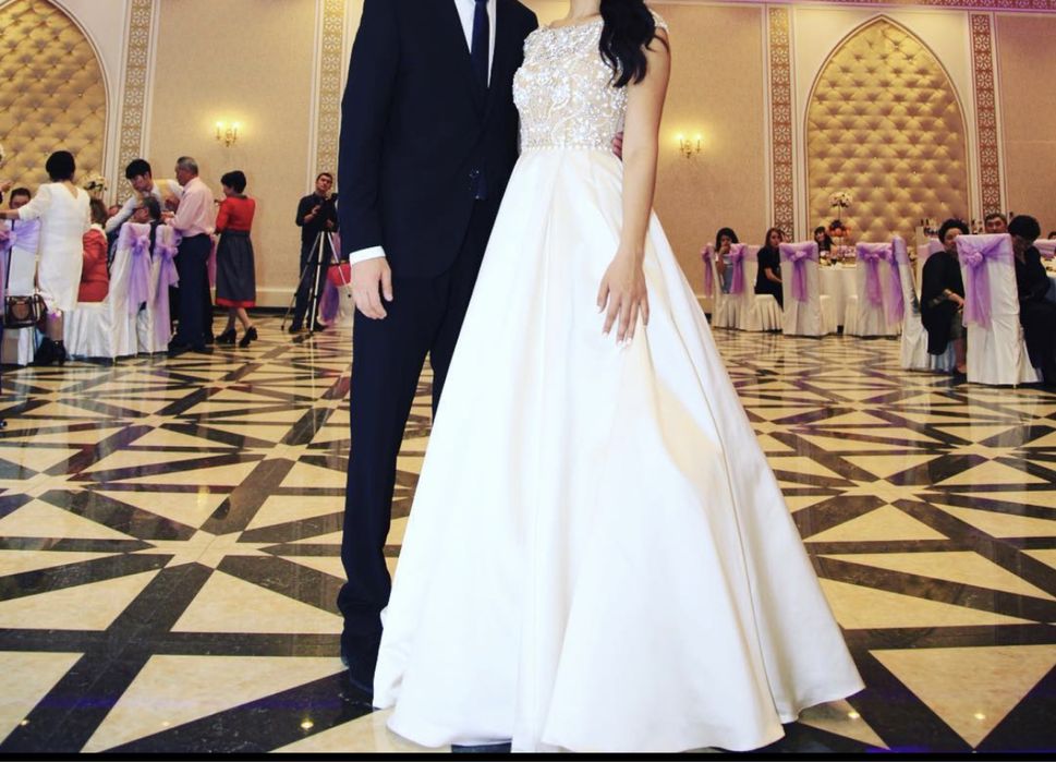 Платье sherihill