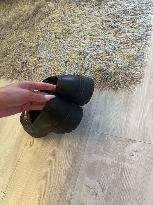 Дамски обувки