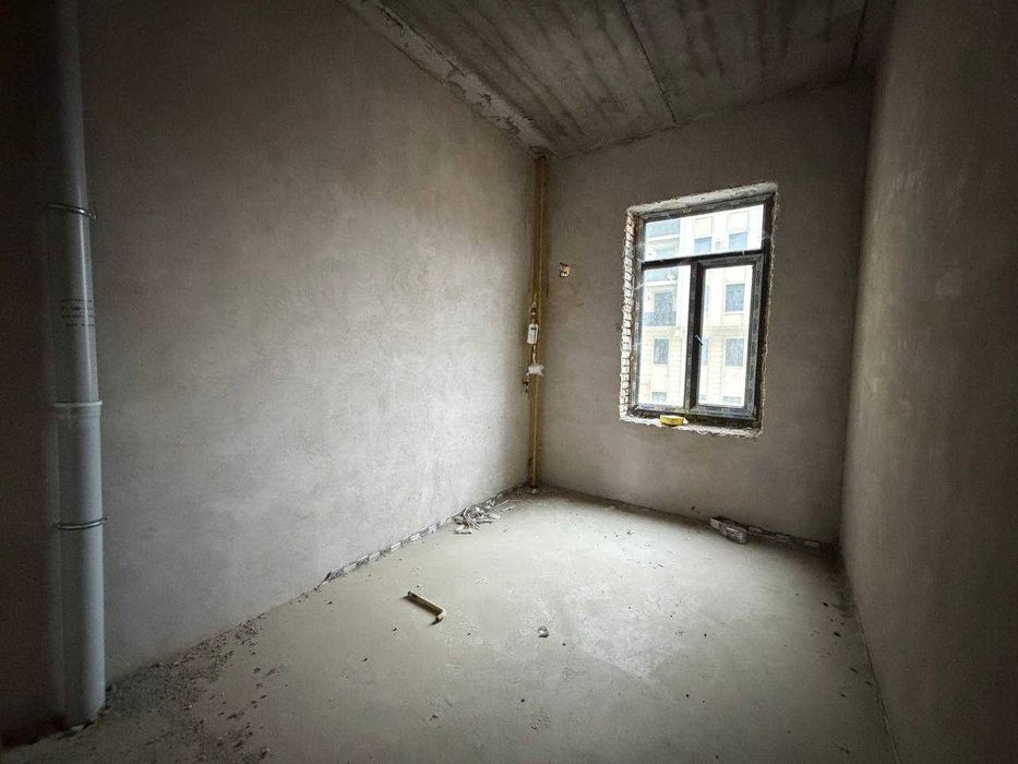 Продаётся 3х комн квартира на 2 этаже Ор-р Теракзор