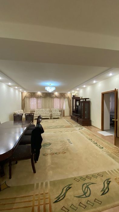 5 комнатная квартира 150м²