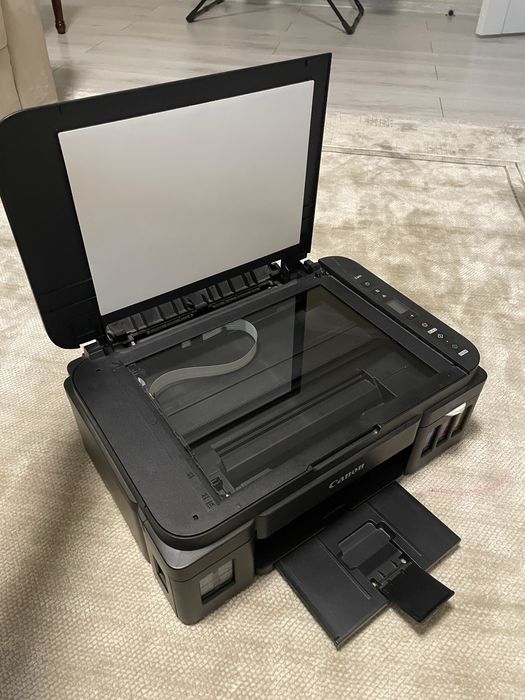 Продам б/у принтер Canon Pixma G2411