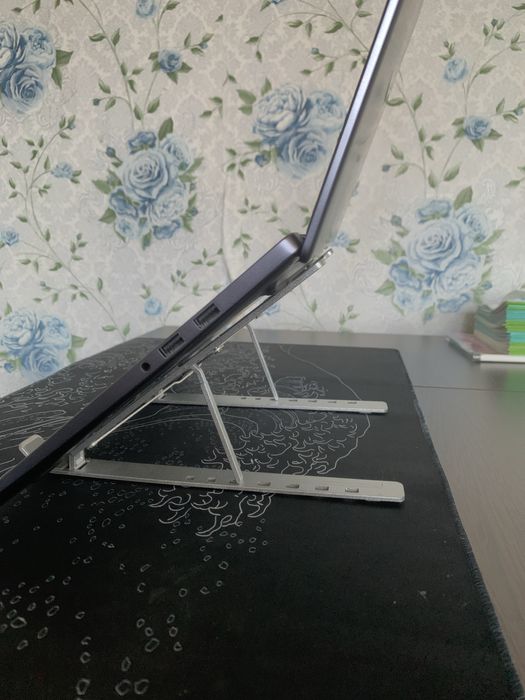 Мышка коврик и поставка на ноут