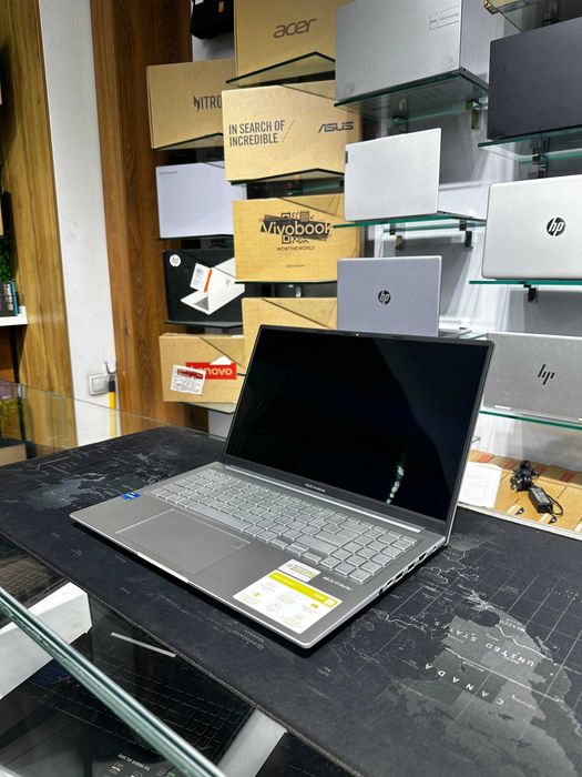 Asus VivoBook 15 OLED/i5-13420H/16/512/15.6" FHD OLED