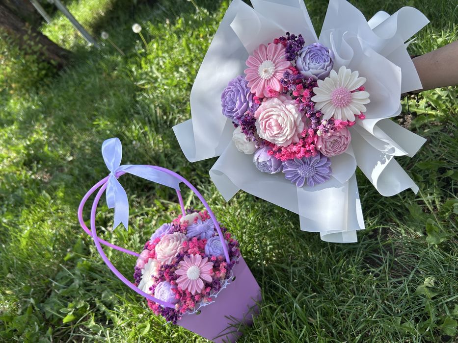 Ароматни соеви свещи и букети