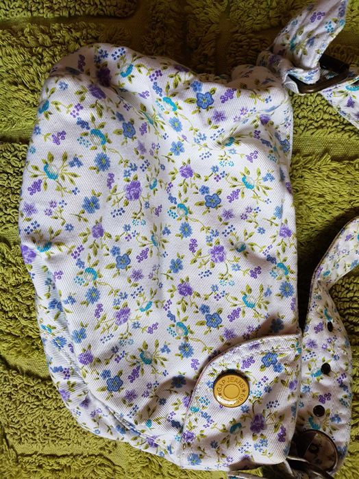 Продавам дамски чанти