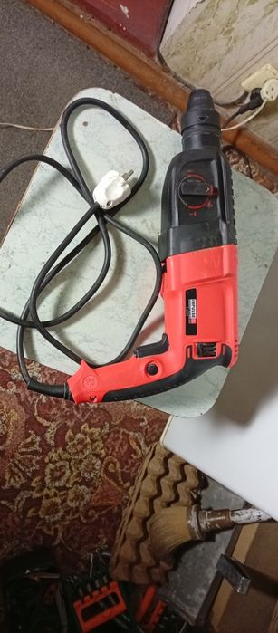 Перфоратор/ИМПУЛЬС/Германия в кейсе в отличном рабочем состоянии