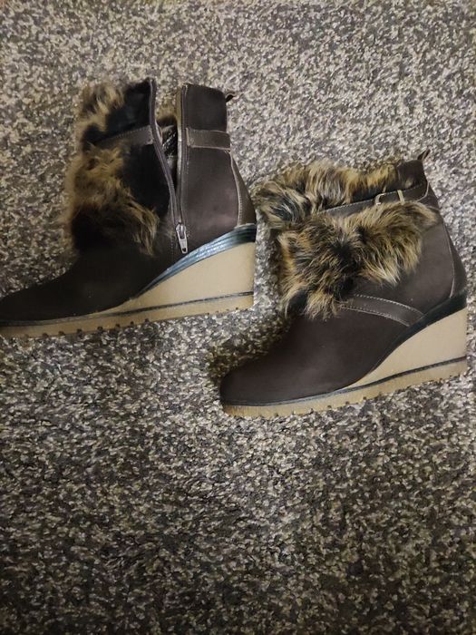 Ботинки, угги, полусапожки зимние