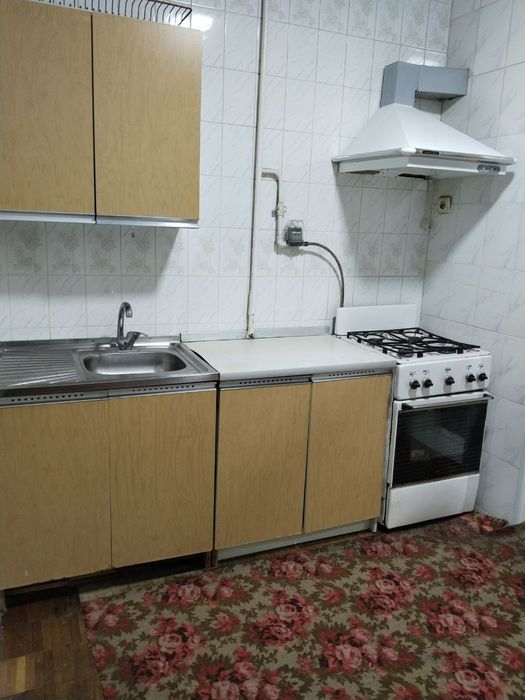 Ижарага Юнусабад 12 кварталда эгаси билан хона берилади