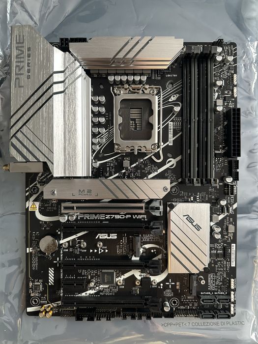 Дънна платка ASUS PRIME Z790-P WIFI Intel Z790 LGA 1700 ATX