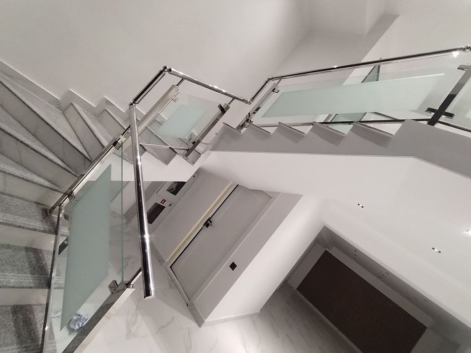 Dush kabina kalyonni oyna