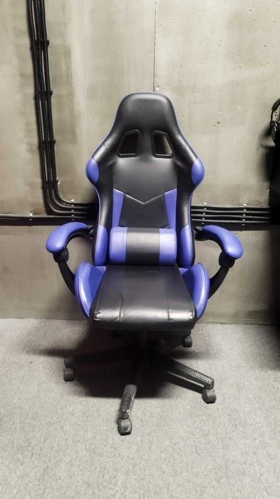 Диваны и  кресла