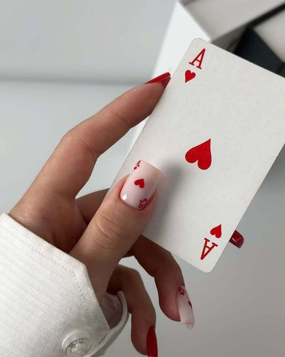 Маникюр, педикюр выезд к вам на дом