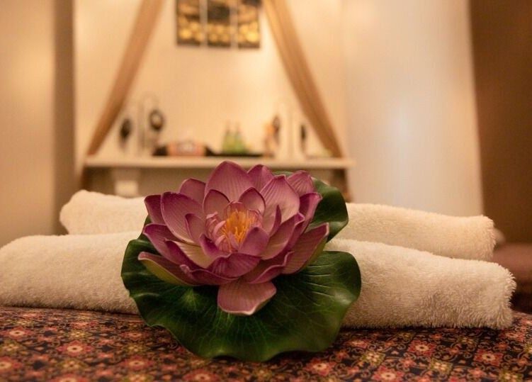 Masaj terapeutic si de relaxare (exclusiv doamne/domnisoare)