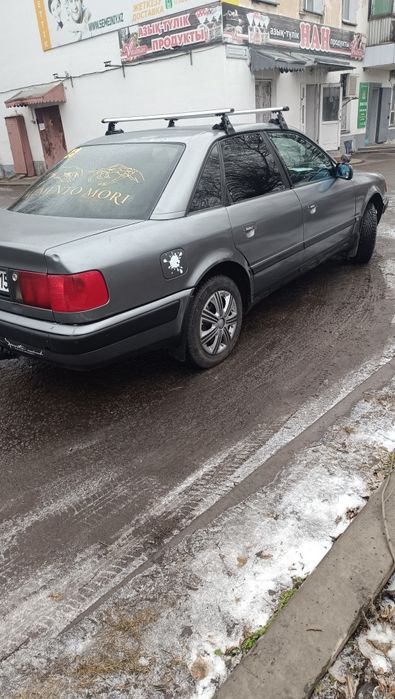 Продам Ауди 100 С4