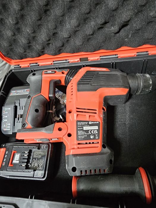 Rotopercutanta Einhell Amanet Canta