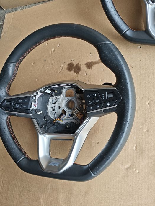 Волан/Волани за Seat Leon FR