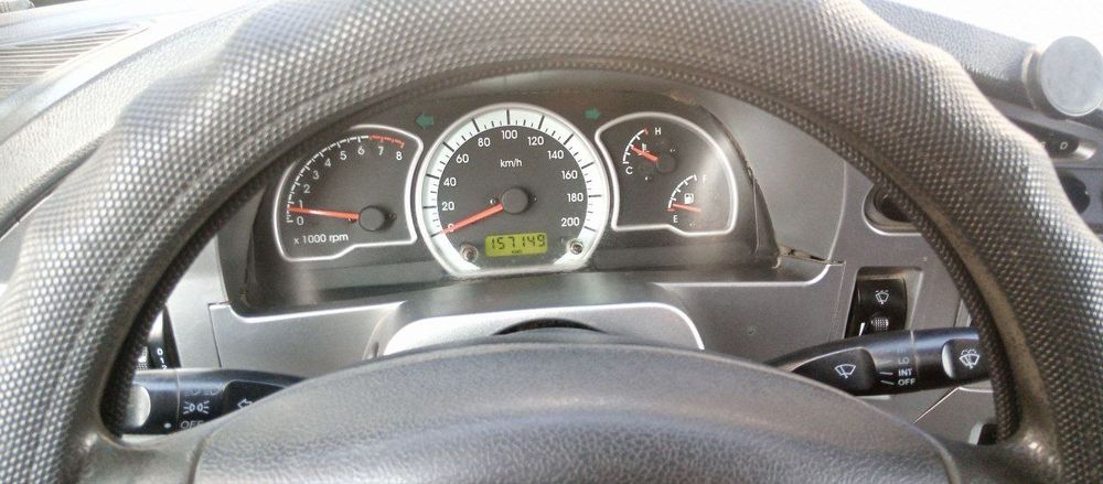 Нексия 1,6 сотилади