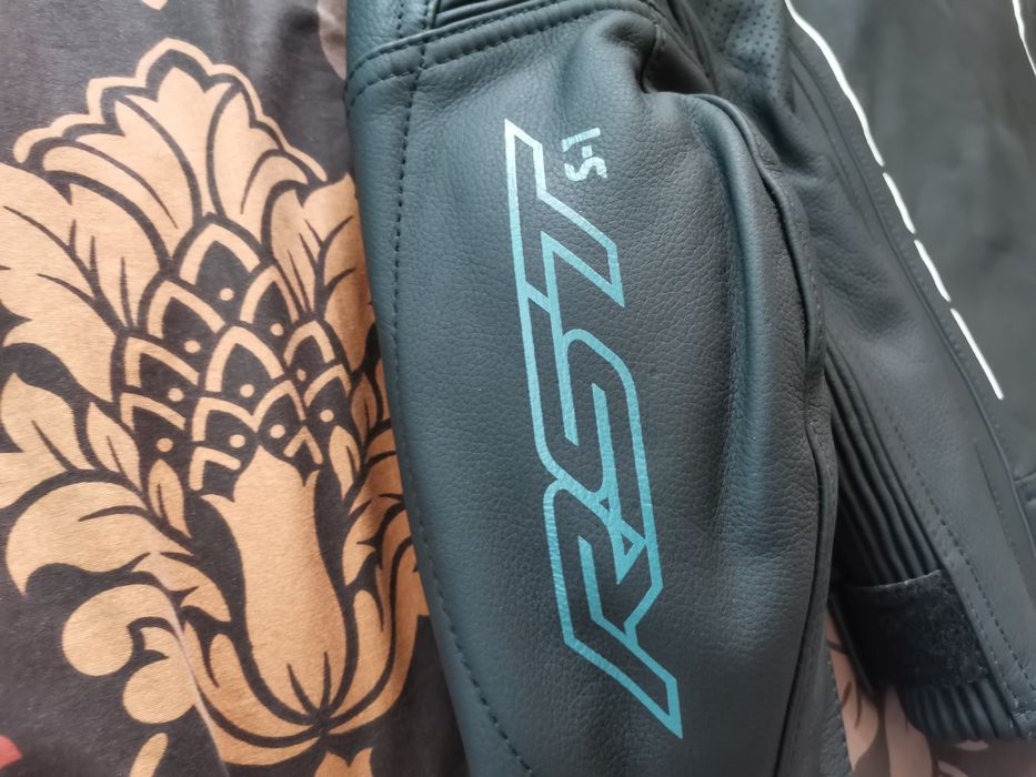 Кожено яке за мотор RST S1