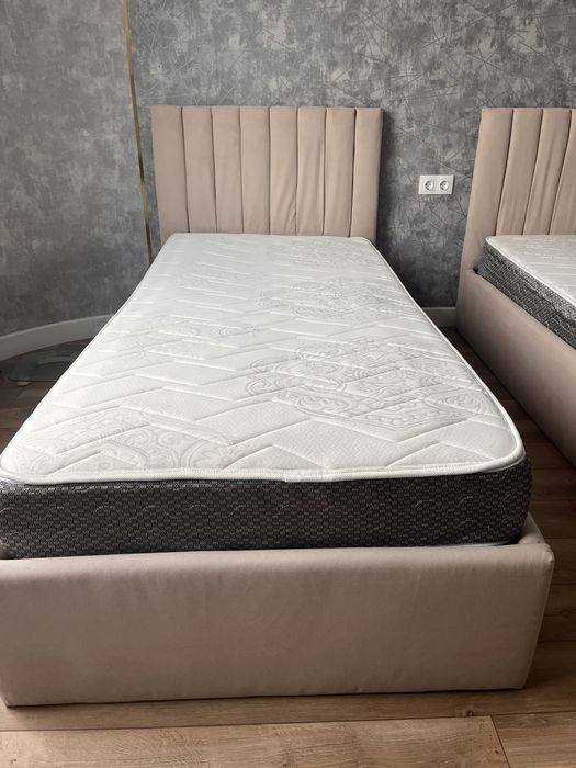 Продам две кровати