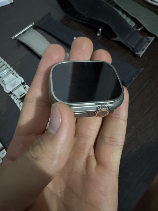 Продам apple watch ultra на запчасти