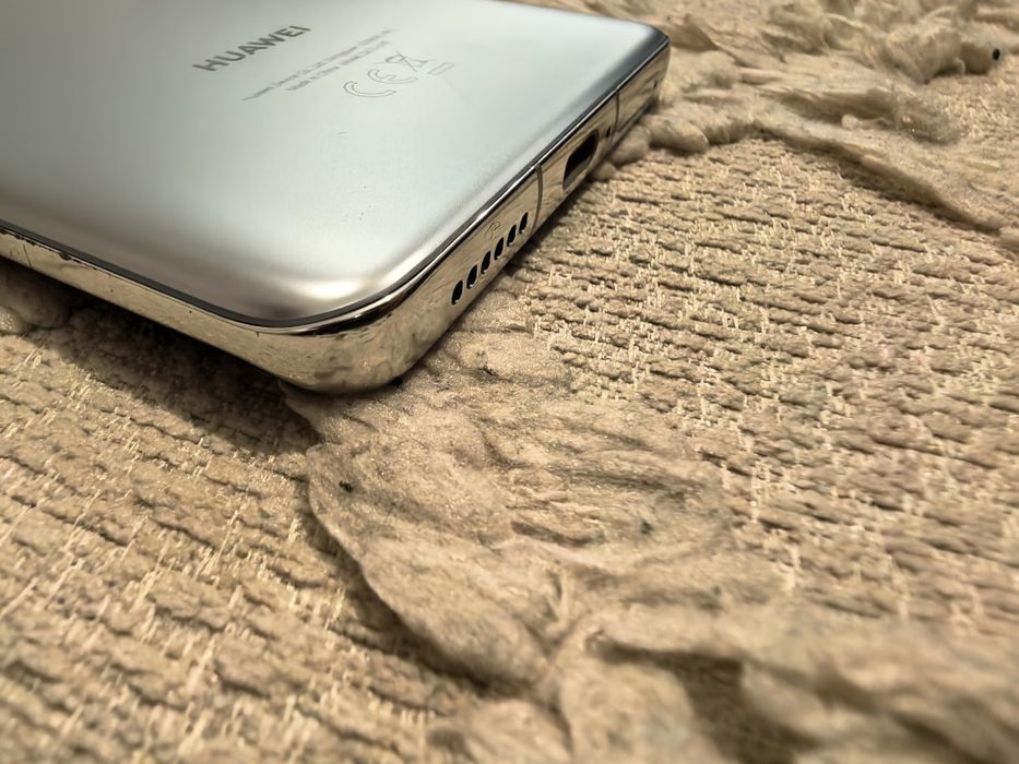 Huawei mate 50 pro 256GB 8RAM