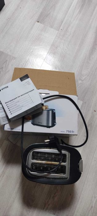Продам тостер VITEK в отличном состоянии