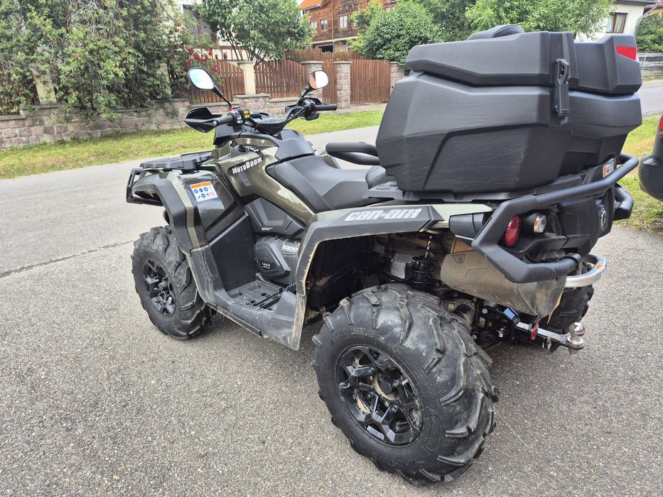 Can Am Outlander XU+