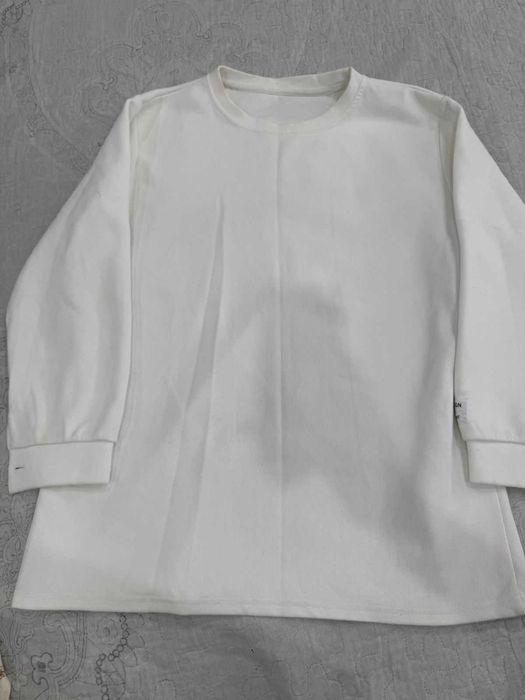 Белая кофта оверсайз