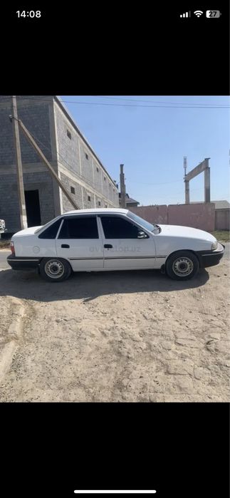 Srochna sotiladi bardoviy bogan oqga sepilgan saloni nexia 2 qilingan