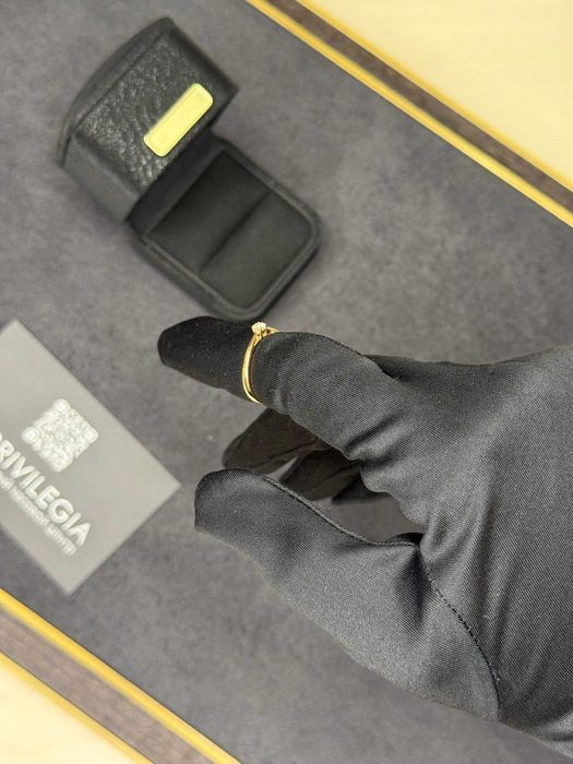 NEW Кольцо с бриллиантом 0,10ct