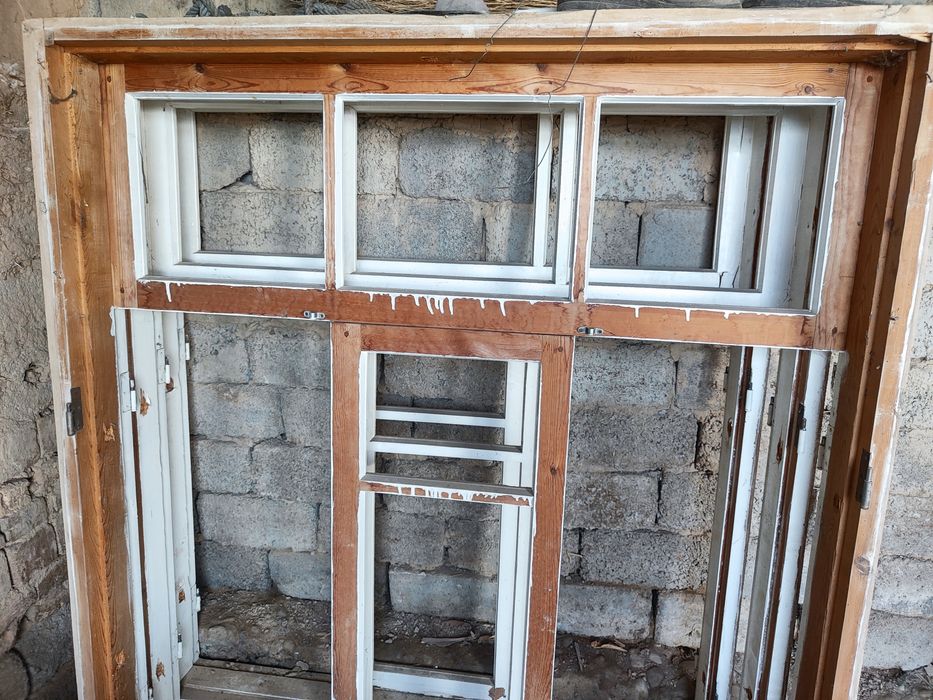 Yog'och romlar sotiladi.