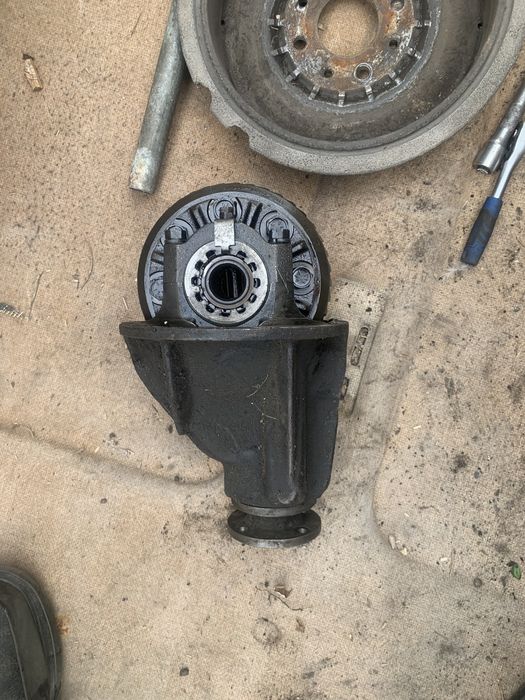 Продам задний редуктор ваз 2103