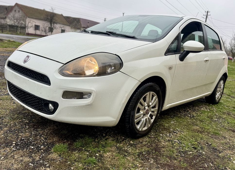 Fiat Grande Punto Evo/ 2013