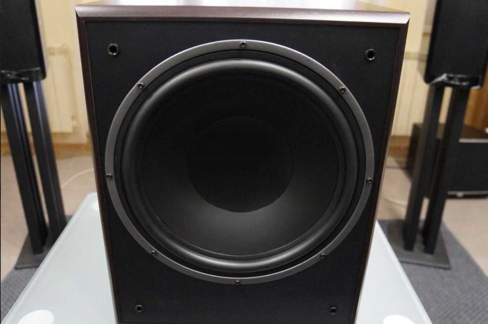Subwoofer activ Magnat Monitor Supreme 301A Mocca Brown Home Cinema