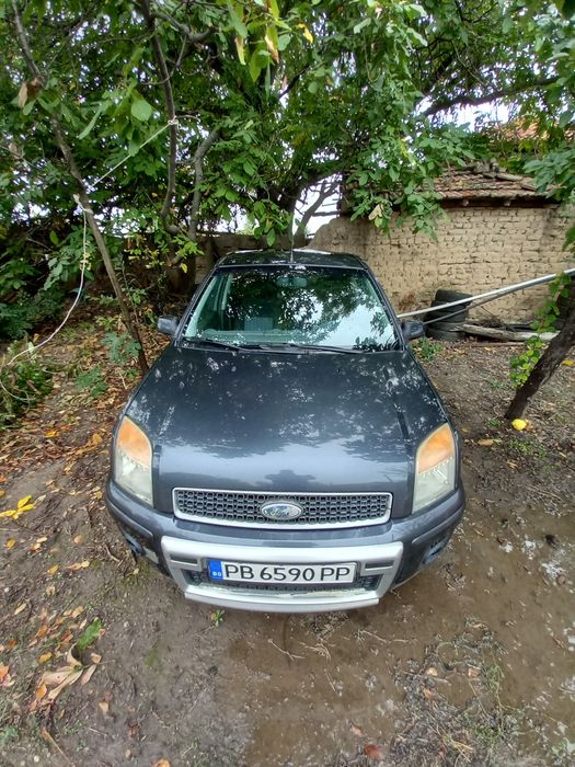 Ford Fusion 2008 с повреден двигател