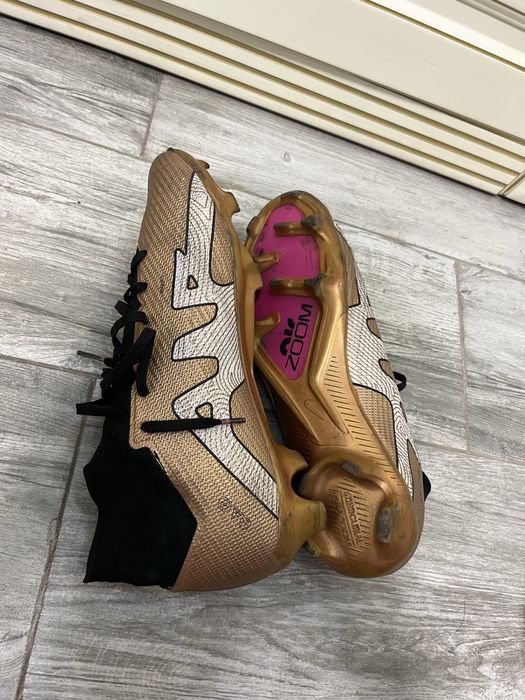 Бутсы Air zoom.