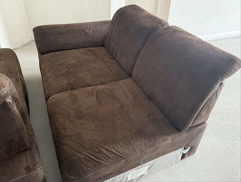 Ъглов диван (десен)