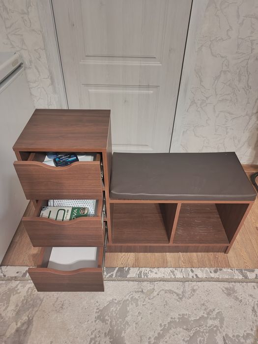 Продам  Обувница