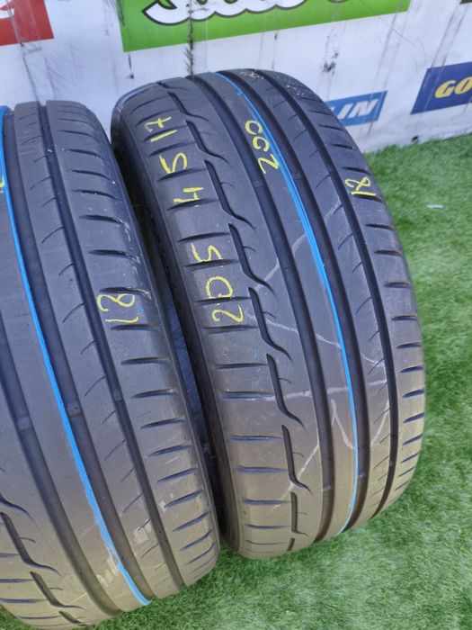 205 45 17 Dunlop